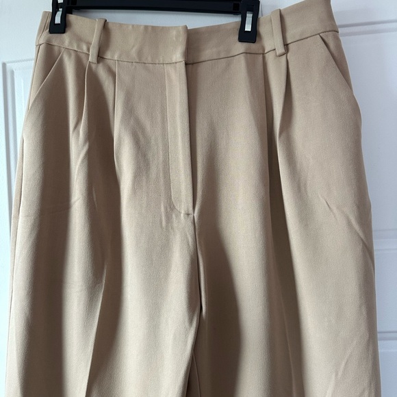 New favorite daughter the favorite pant in beige 14 - Picture 11 of 12